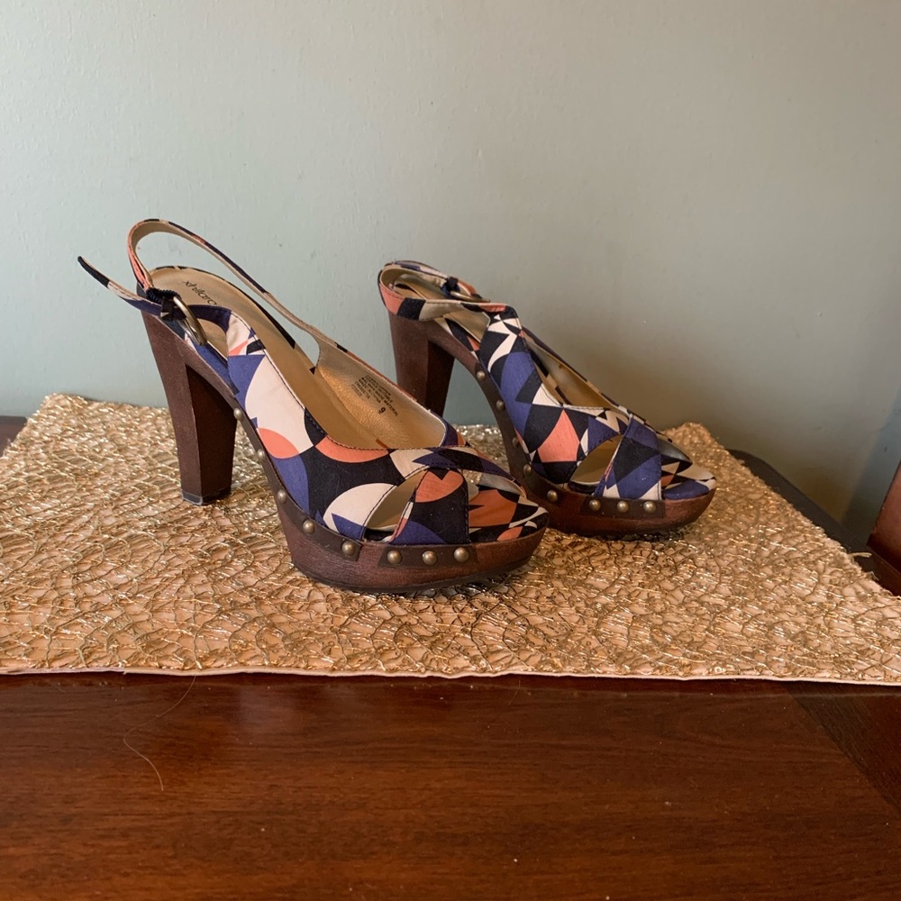 Xhilaration Pink and Purple Heels with Chunky High Heel and Platform